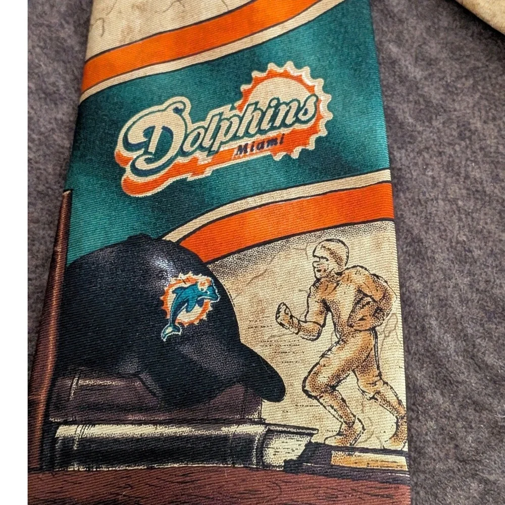 VTG 90s Ralph Marlin Miami Dolphins NFL Silk Tie Football Graphic Mens